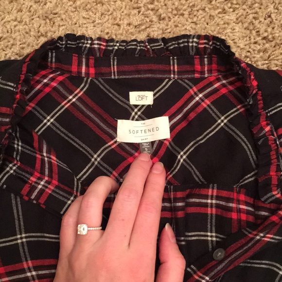 Plaid button up loft blouse with ruffle detail - Picture 3 of 4
